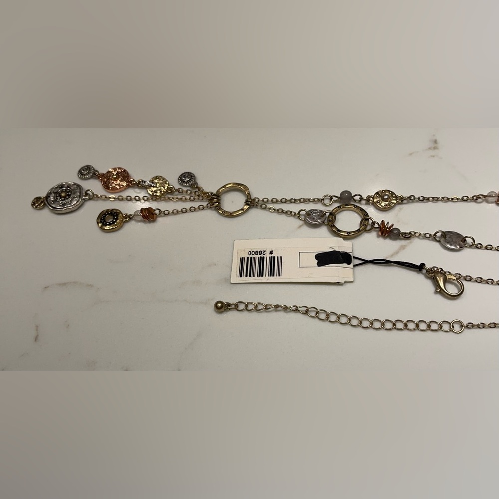 Necklace with charms. New with tags. - Picture 8 of 9